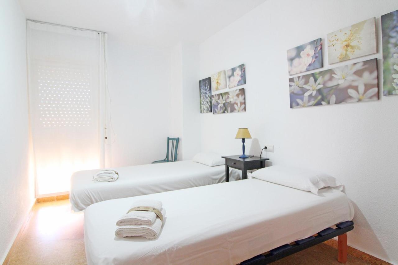 Global Properties, Apartamento En Urbanizacion Brezo Nova Canet Valencia Exteriör bild