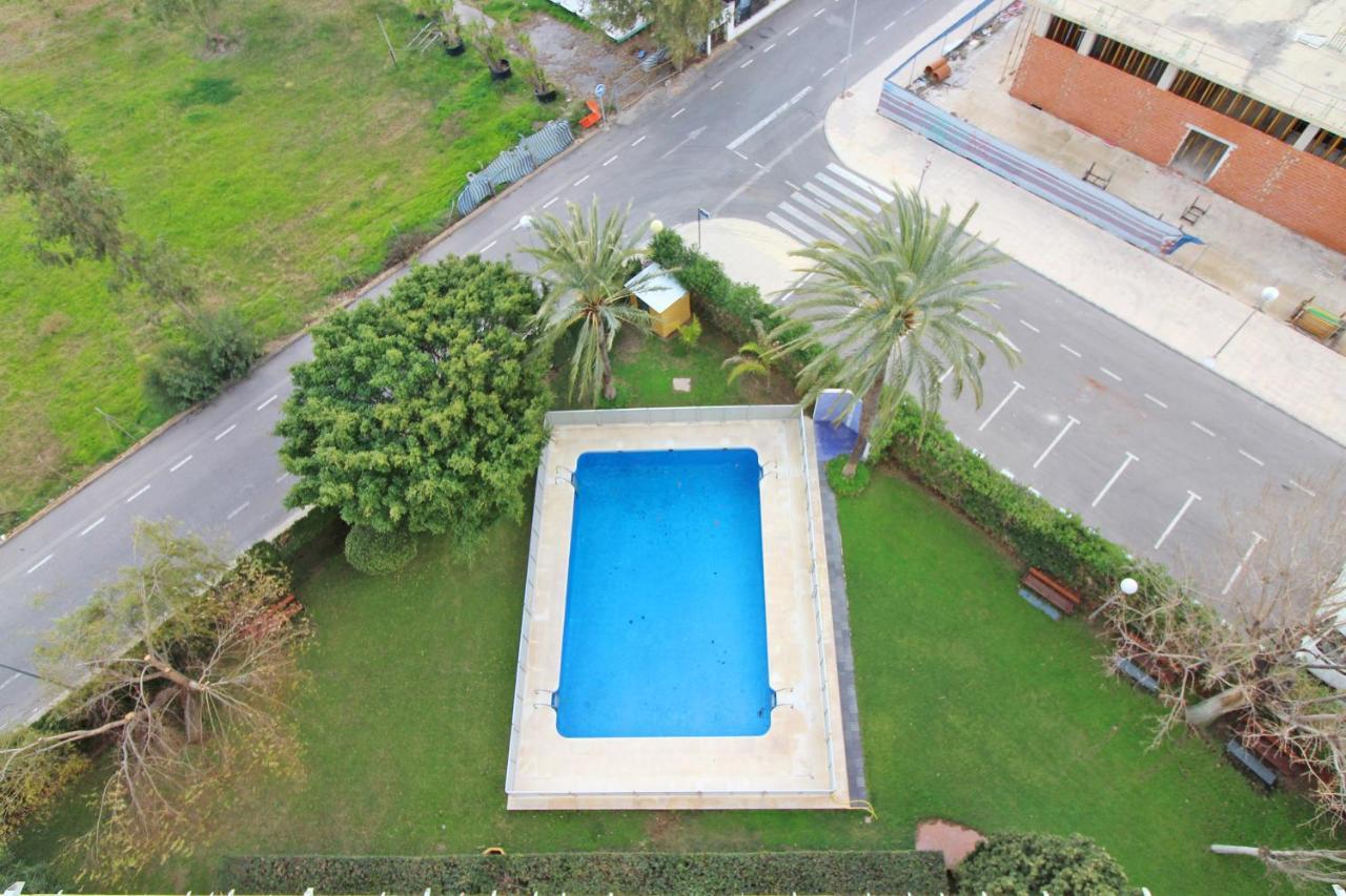 Global Properties, Apartamento En Urbanizacion Brezo Nova Canet Valencia Exteriör bild